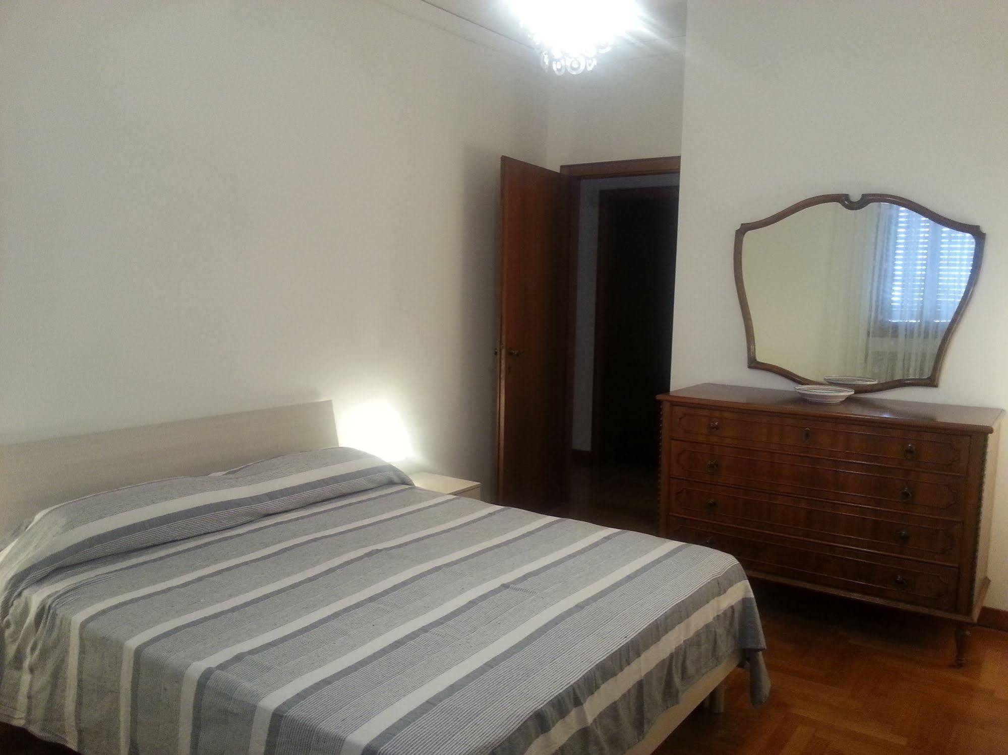Appartamento Con 2 Camere E Garage Privato! 帕多瓦 外观 照片